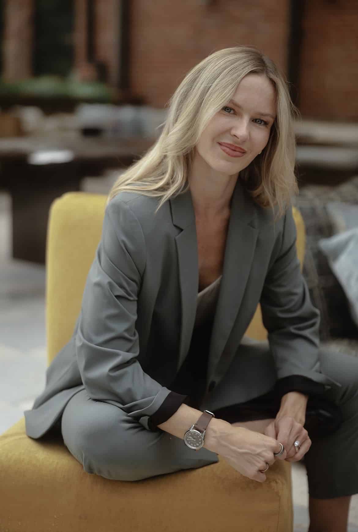 Amy Holt